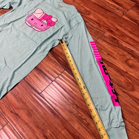 Sanrio Hello Kitty Tokyo Speed Racing Long Sleeve T Shirt Exclusive kawaii - Picture 8 of 8